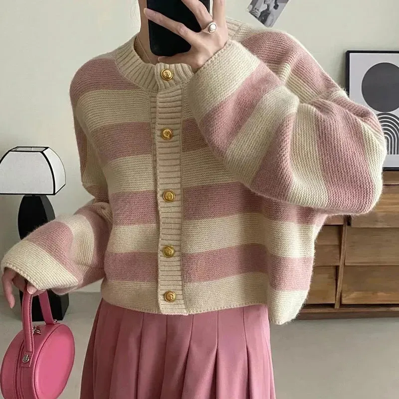 Aiertu Striped Knitted Cardigans Women Autumn Winter Button Up Loose Cardigan Sweaters Woman Korean Style Long Sleeve Knitwear