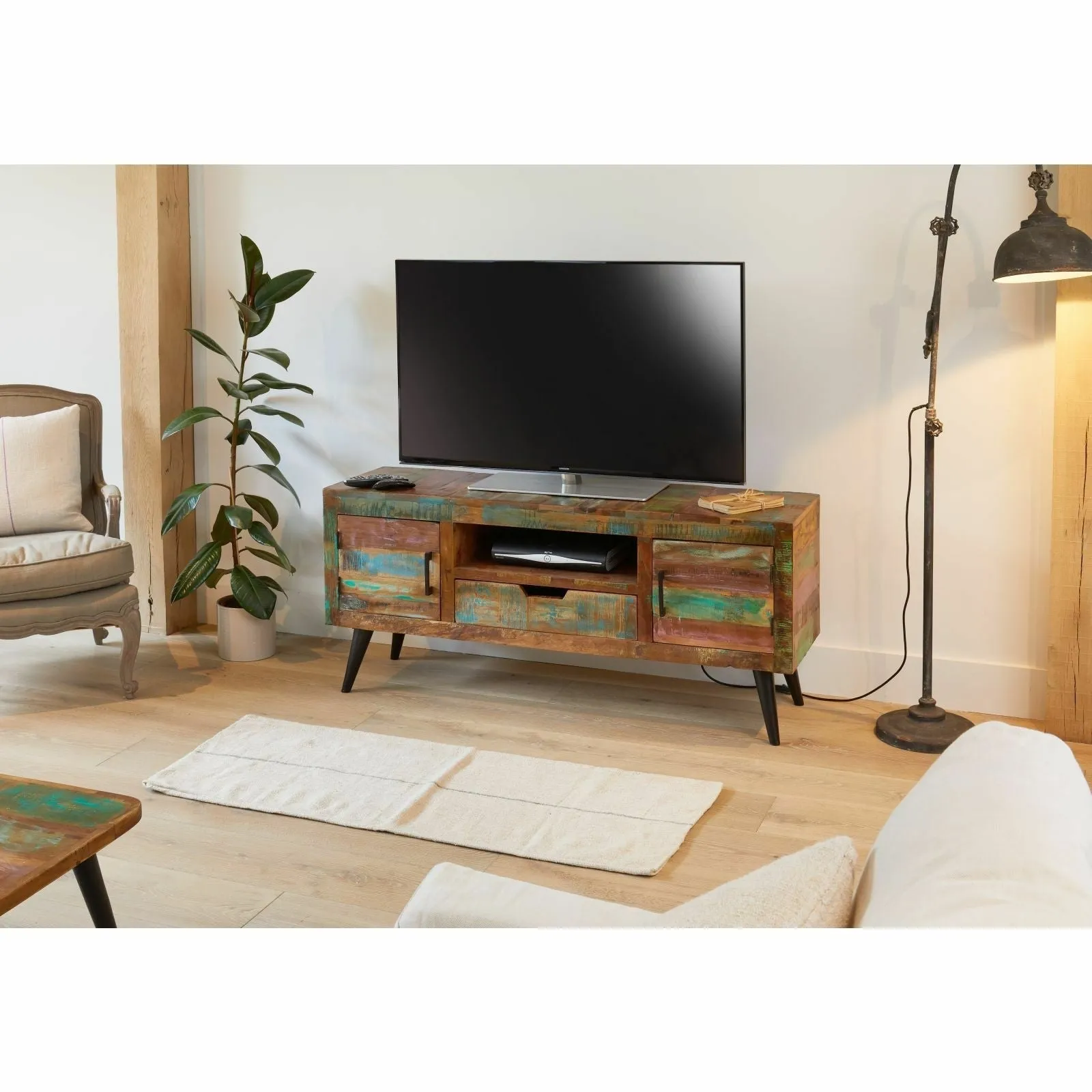 Aspen Scandi Reclaimed Wood Plasma TV Entertainment unit 140cm