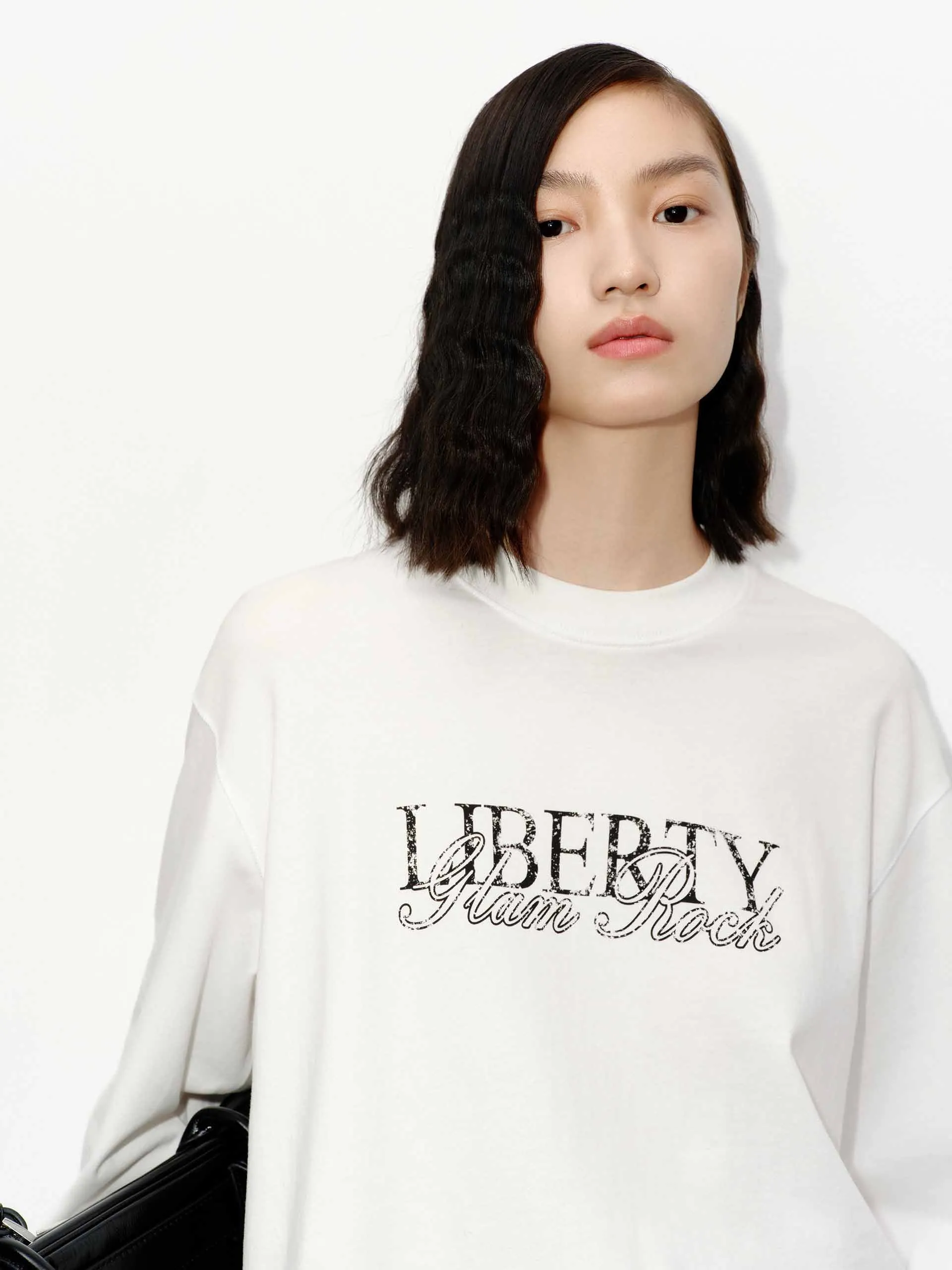 Loose Front Letter T-shirt